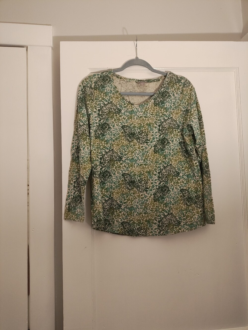 J. Jill M Petite Green Paisley Floral Long Sleeve V-Neck Top Boho Cottagecore